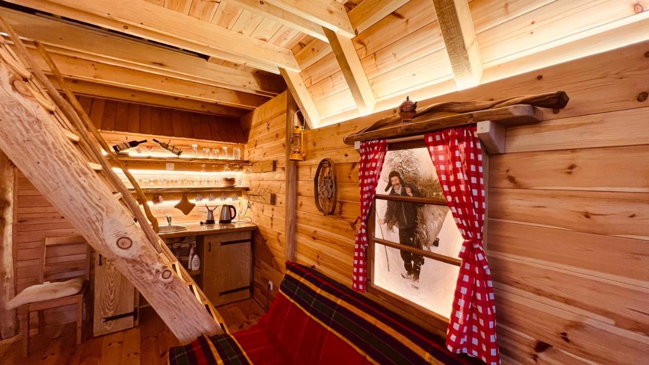 Chalet Tree House - Tara Place